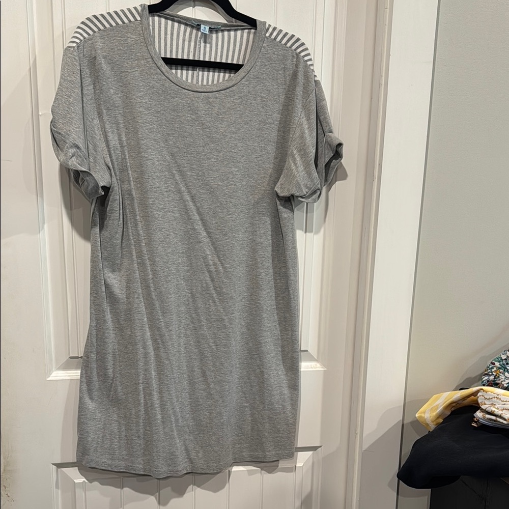 Grey Short Sleeve Women's Dress with Striped Shoulder Detail